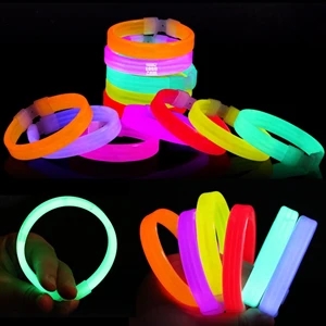 Glowsticks, Light Up Toys Glow Bracelets | https://www.bestnamebadges.com