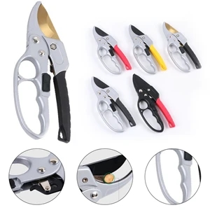 Garden clippers