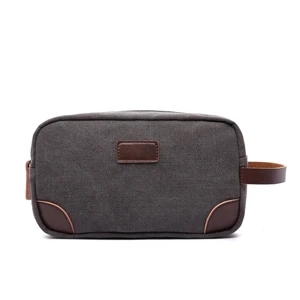 Travel Dopp Kit Toiletry Bag | https://www.bestnamebadges.com