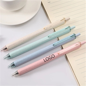 Wheat Straw Pen