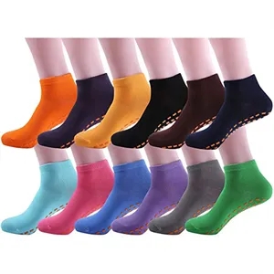 Adult Non-slip Socks (Women 5 - 9.5 in, Men 7- 8.5 in)