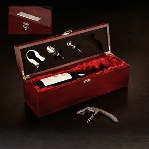 Rosewood Wine Set | https://www.bestnamebadges.com