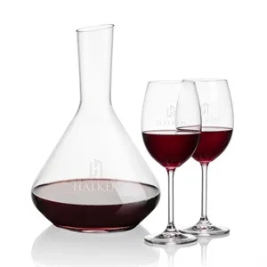 Terrassa Carafe & Coleford Wine | https://www.bestnamebadges.com