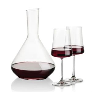 Terrassa Carafe & Dakota Wine | https://www.bestnamebadges.com