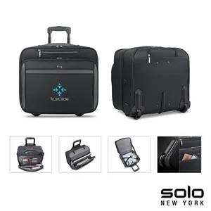 Solo New York West Side Roll Overnighter Case | https://www.bestnamebadges.com
