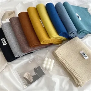 Solid Color Autumn and Winter Warm Trend Scarf