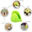 Heat Resistant Silicone Cooking Oven Mitts Gloves | https://www.bestnamebadges.com