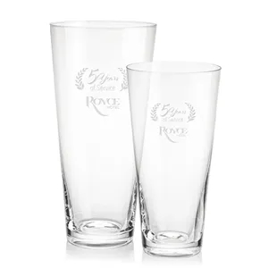 Mirella Vase | https://www.bestnamebadges.com