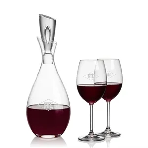 Juliette Decanter & Blyth Wine | https://www.bestnamebadges.com