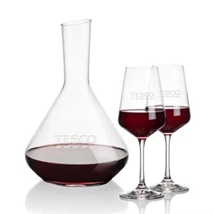 Terrassa Carafe & Cannes Wine | https://www.bestnamebadges.com