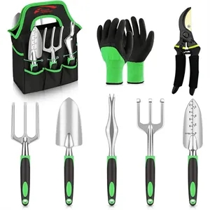 Eight Piece Garden Tool Set | https://www.bestnamebadges.com