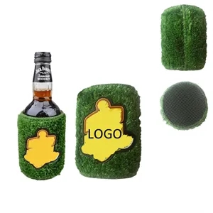 Artificial Grass Design Beverage Can Cooler