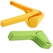 Environmentally Friendly Portable Manual Extrusion Juicer | https://www.bestnamebadges.com