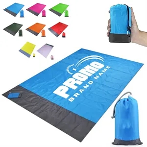 Foldable Waterproof Outdoor Blanket with Carry Pouch | https://www.bestnamebadges.com