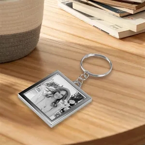 Custom Photo Keychains | https://www.bestnamebadges.com