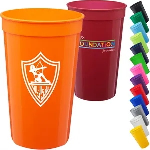 22 oz. Large Plastic Stadium Cup w/ Custom Imprint | https://www.bestnamebadges.com
