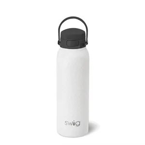 32 oz SWIG® Stainless Steel Insulated Golf Water Bottle | https://www.bestnamebadges.com