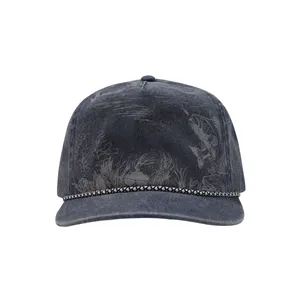 Walleye-Nature-Scene-Dri-Duck