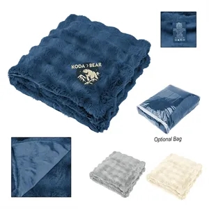 Faux Fur rPET Bubble Blanket