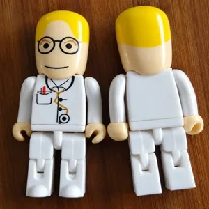 Doctor USB Flash Drive