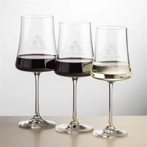 Dakota Wine - Deep Etch | https://www.bestnamebadges.com