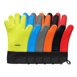 Heat Resistant Silicone Oven Gloves | https://www.bestnamebadges.com