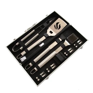 Cuisinart® 14 Piece Deluxe Grill Tool Set
