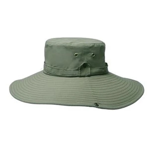 Super Wide Brim Sun Hat | https://www.bestnamebadges.com