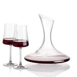 Madagascar Carafe & Dakota Wine | https://www.bestnamebadges.com