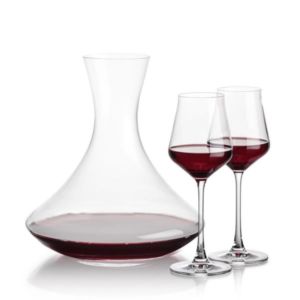 Senderwood Carafe & Bretton Wine | https://www.bestnamebadges.com