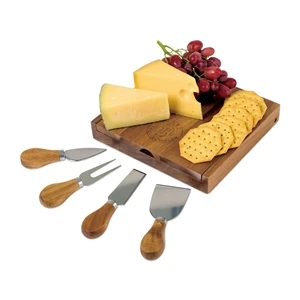 La Cuisine Cheese Board with Serving Set | https://www.bestnamebadges.com
